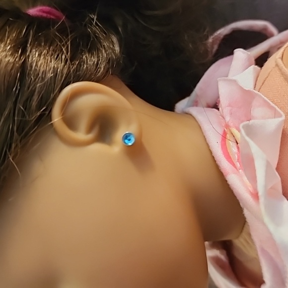 American Girl Doll With Outfit - Picture 3 of 11